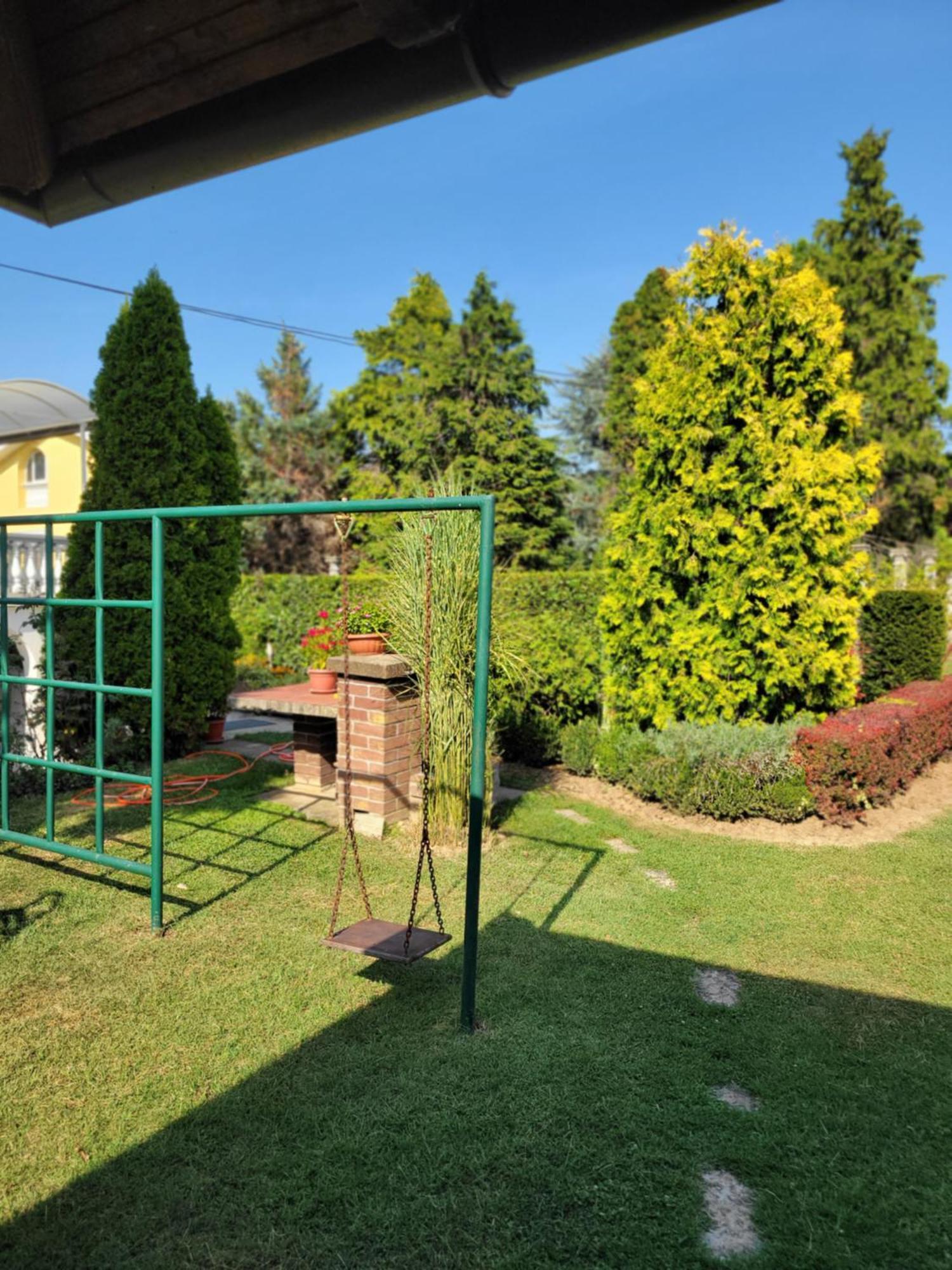 Garden * Surcin
